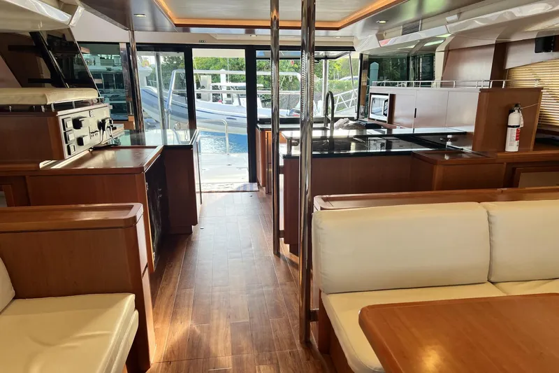 Packer Fan Yacht Photos Pics 