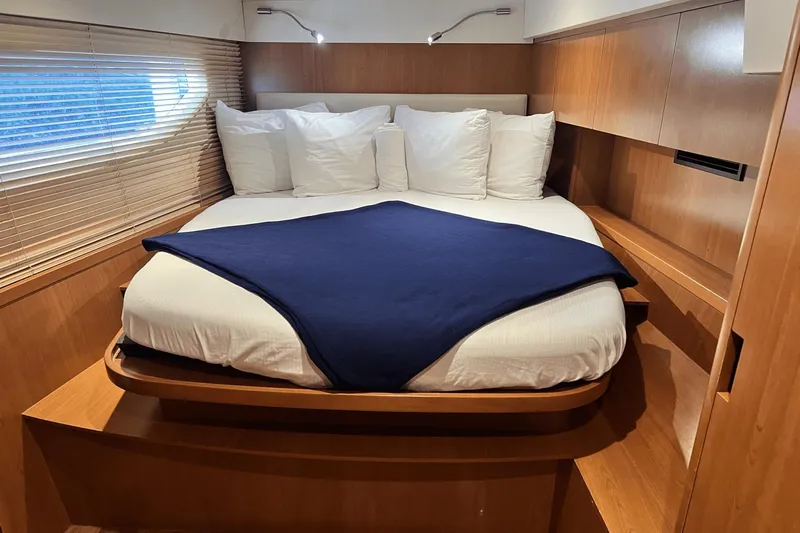 Packer Fan Yacht Photos Pics 