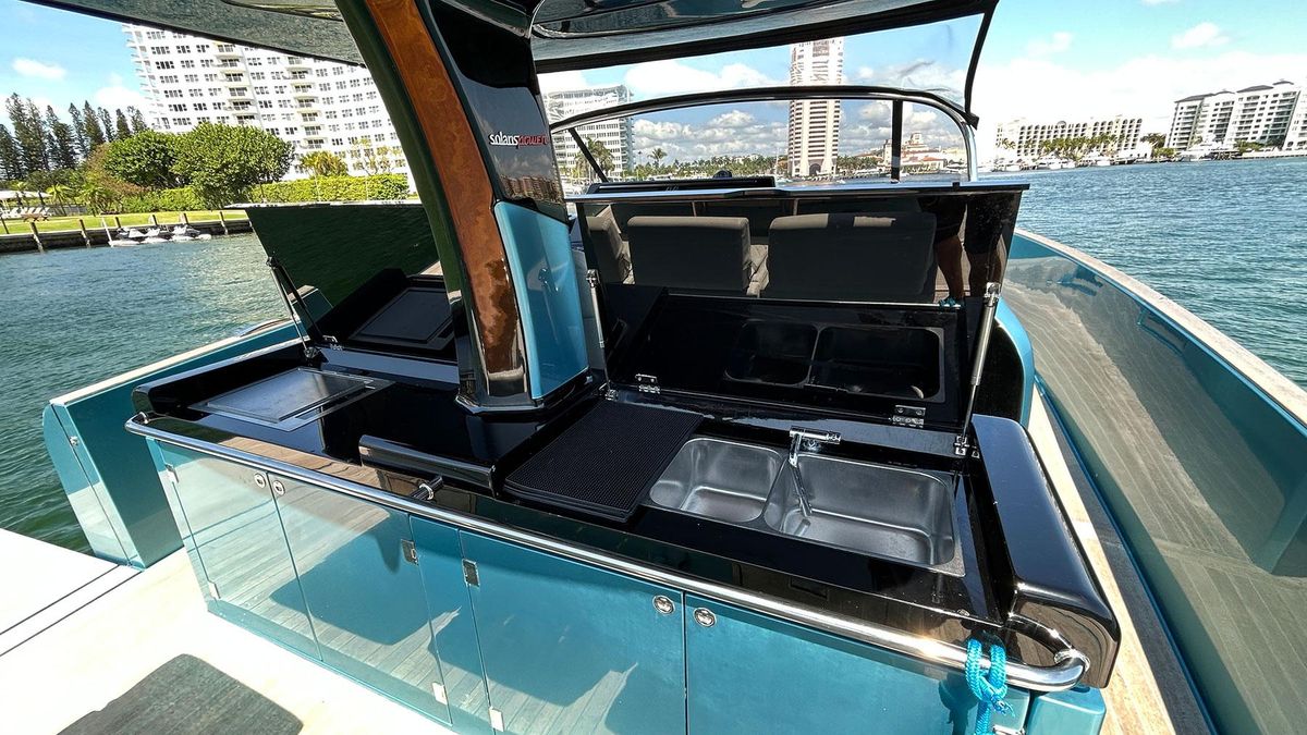 2022 Solaris Power 44 