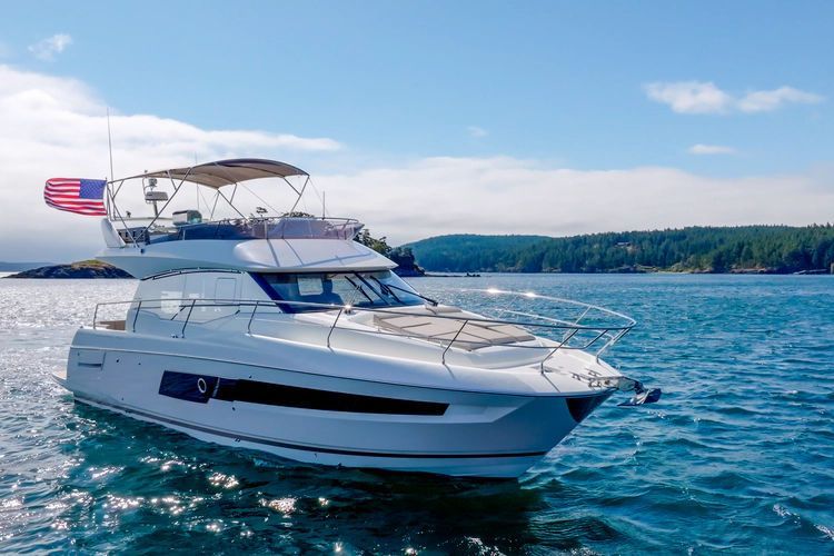 2019 Prestige 46 