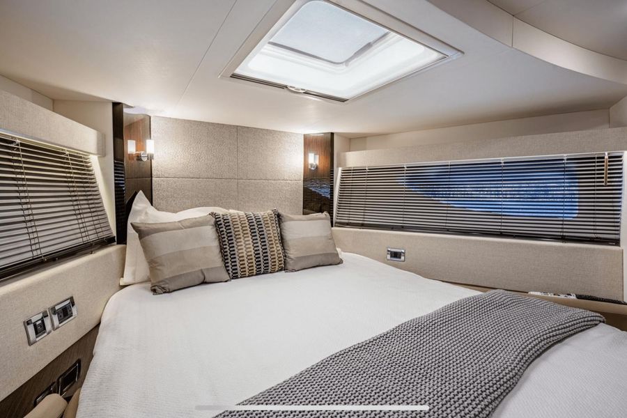 2019 Sea Ray 52 Sundancer
