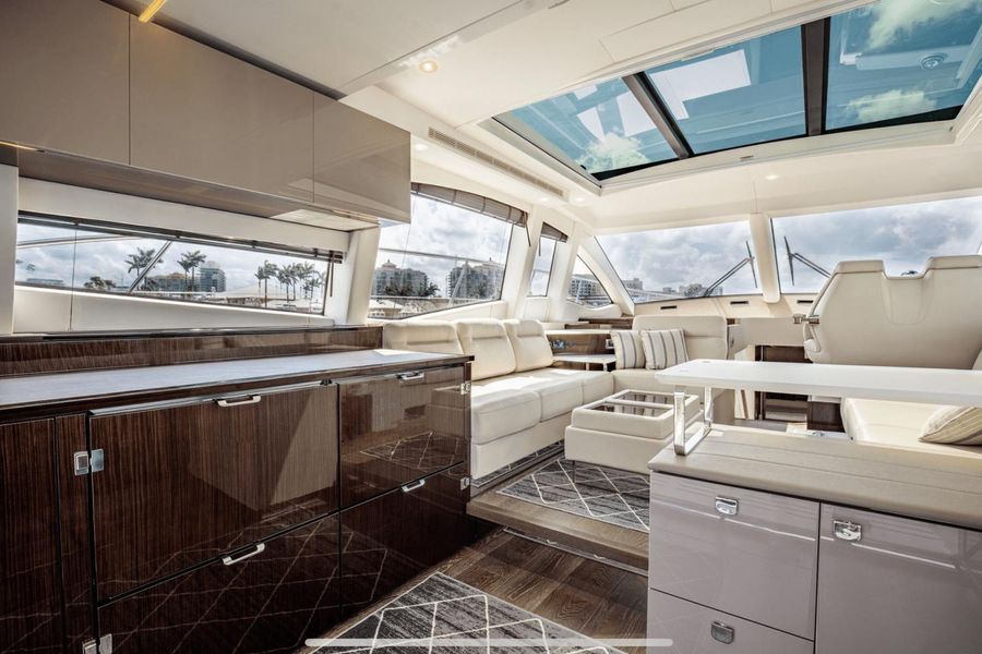 2019 Sea Ray 52 Sundancer