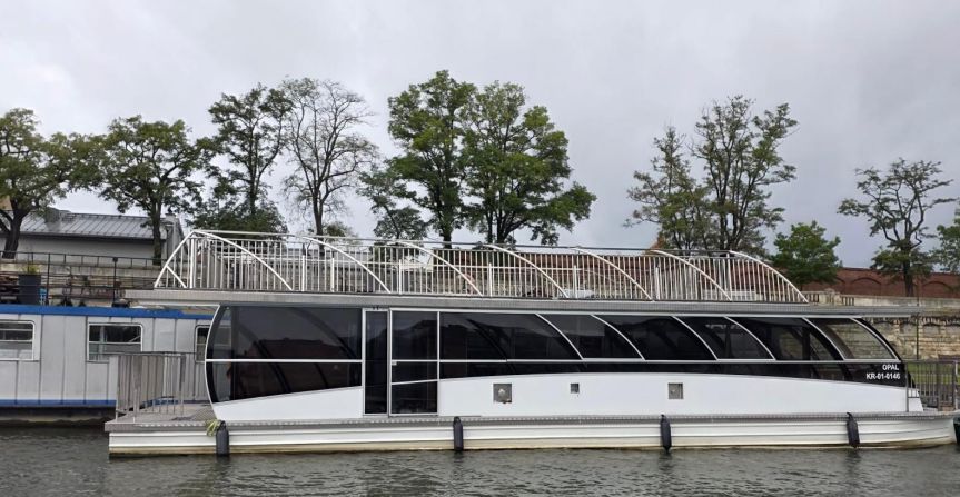 2025 Houseboat Holiday Sun Deck 60