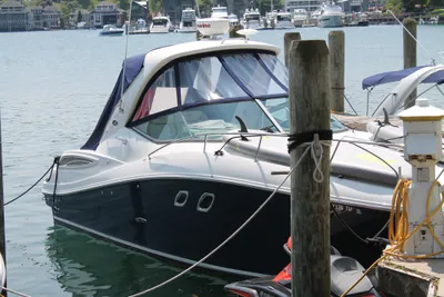 Sea Ray 330 Sundancer