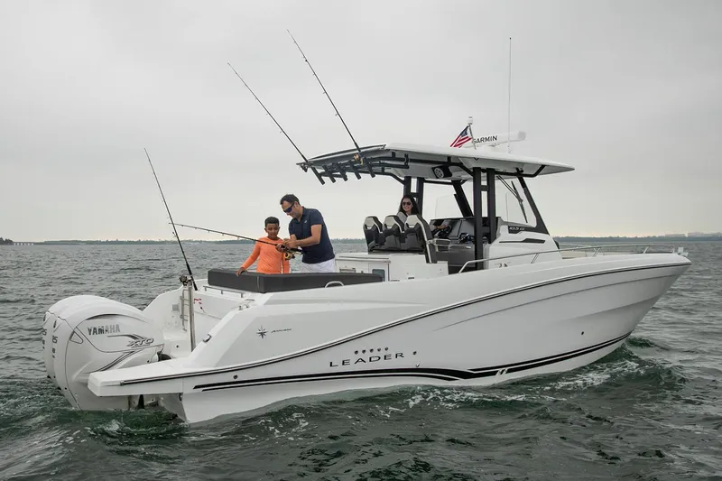  Yacht Photos Pics Manufacturer Provided Image