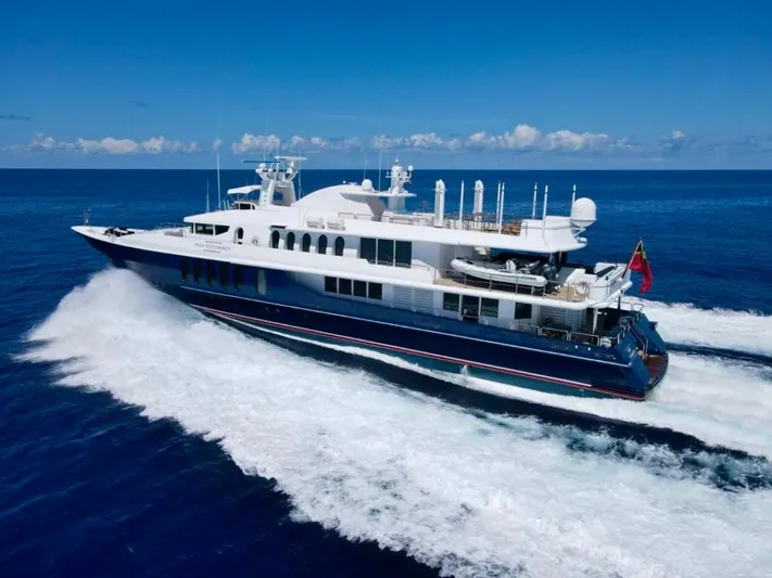 High Occupancy Yacht Photos Pics 1989 OCEANFAST 164