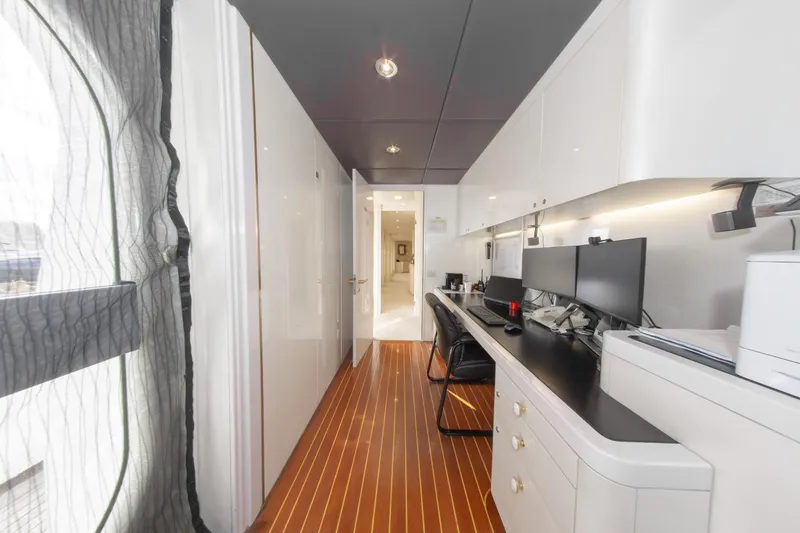 High Occupancy Yacht Photos Pics 