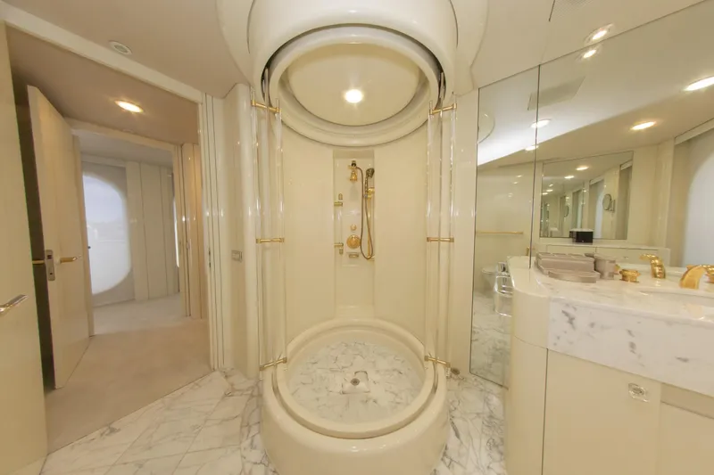 High Occupancy Yacht Photos Pics 