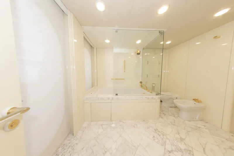 High Occupancy Yacht Photos Pics 