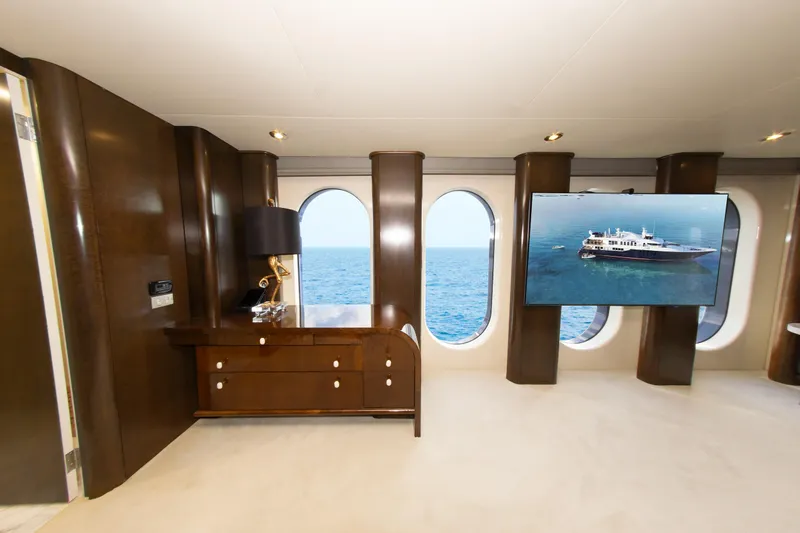 High Occupancy Yacht Photos Pics 