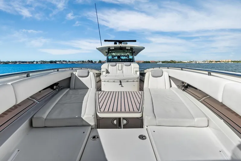 Verdandi Yacht Photos Pics 2018 HCB 53 Sue&ntilde;os luxury boat interior with spacious seating and ocean view.