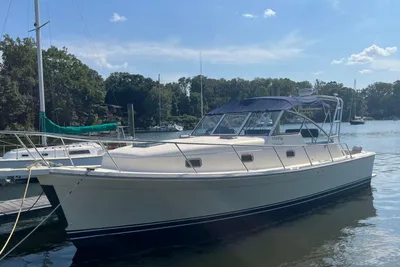 2004 Mainship 34 Pilot Rum Runner II