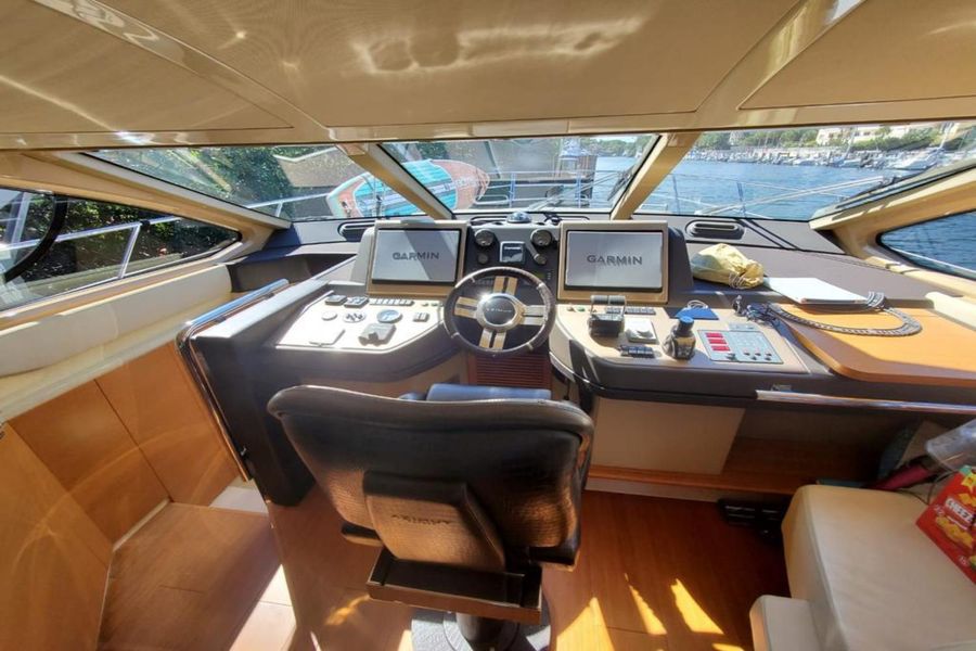 2014 Azimut 60 Flybridge