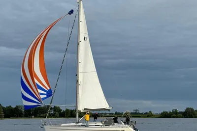 2004 Bavaria 38 Cruiser