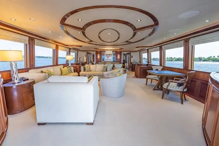 Seahawk Yacht Photos Pics 2014 Westport Motoryacht - Image 26