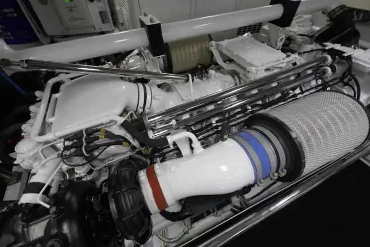 Seahawk Yacht Photos Pics 2014 Westport Motoryacht - Image 90