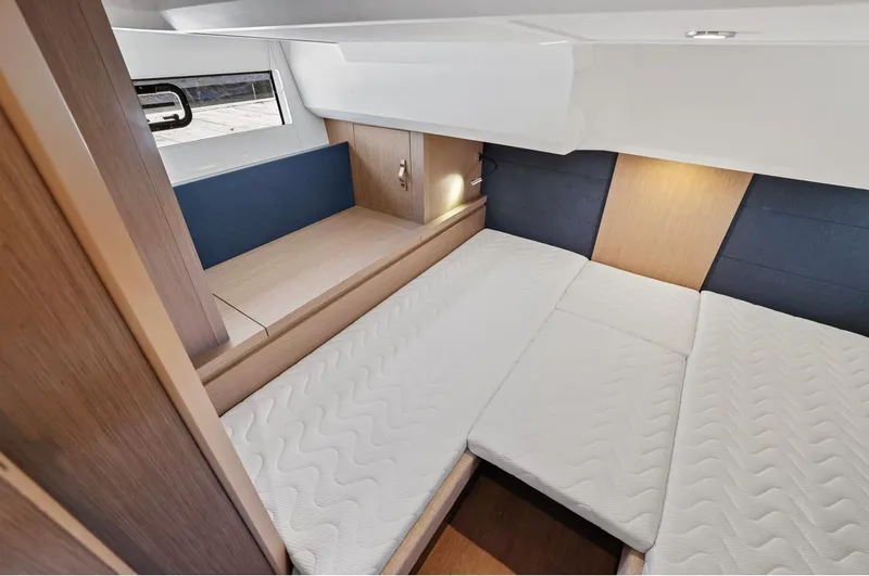 In Stock Yacht Photos Pics 