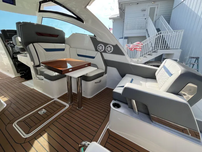  Yacht Photos Pics 2020 Tiara Yachts 34 Lx - Image 31