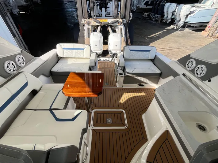  Yacht Photos Pics 2020 Tiara Yachts 34 Lx - Image 9