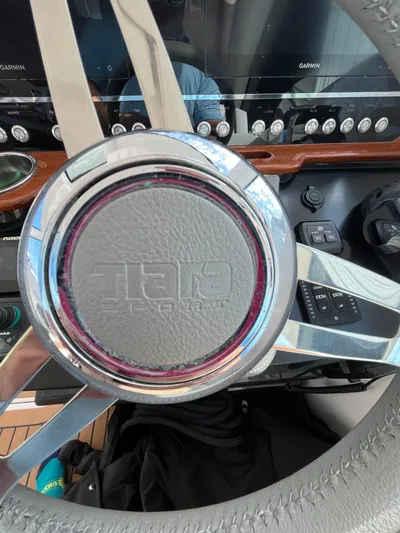  Yacht Photos Pics 2020 Tiara Yachts 34 Lx - Image 23