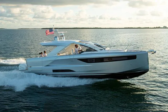  Yacht Photos Pics Manufacturer Provided Image