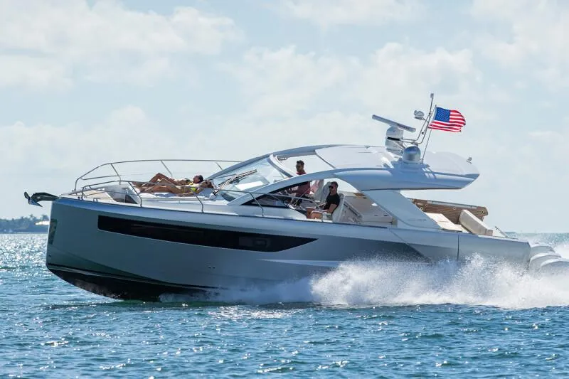  Yacht Photos Pics Manufacturer Provided Image