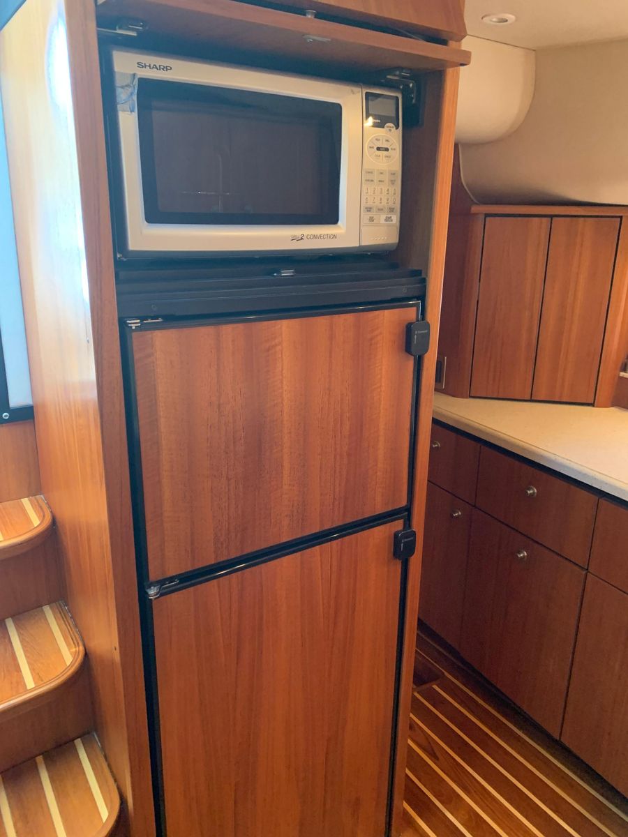 2008 Tiara Yachts 43 