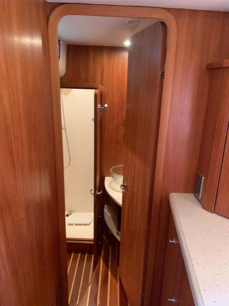 2008 Tiara Yachts 43 