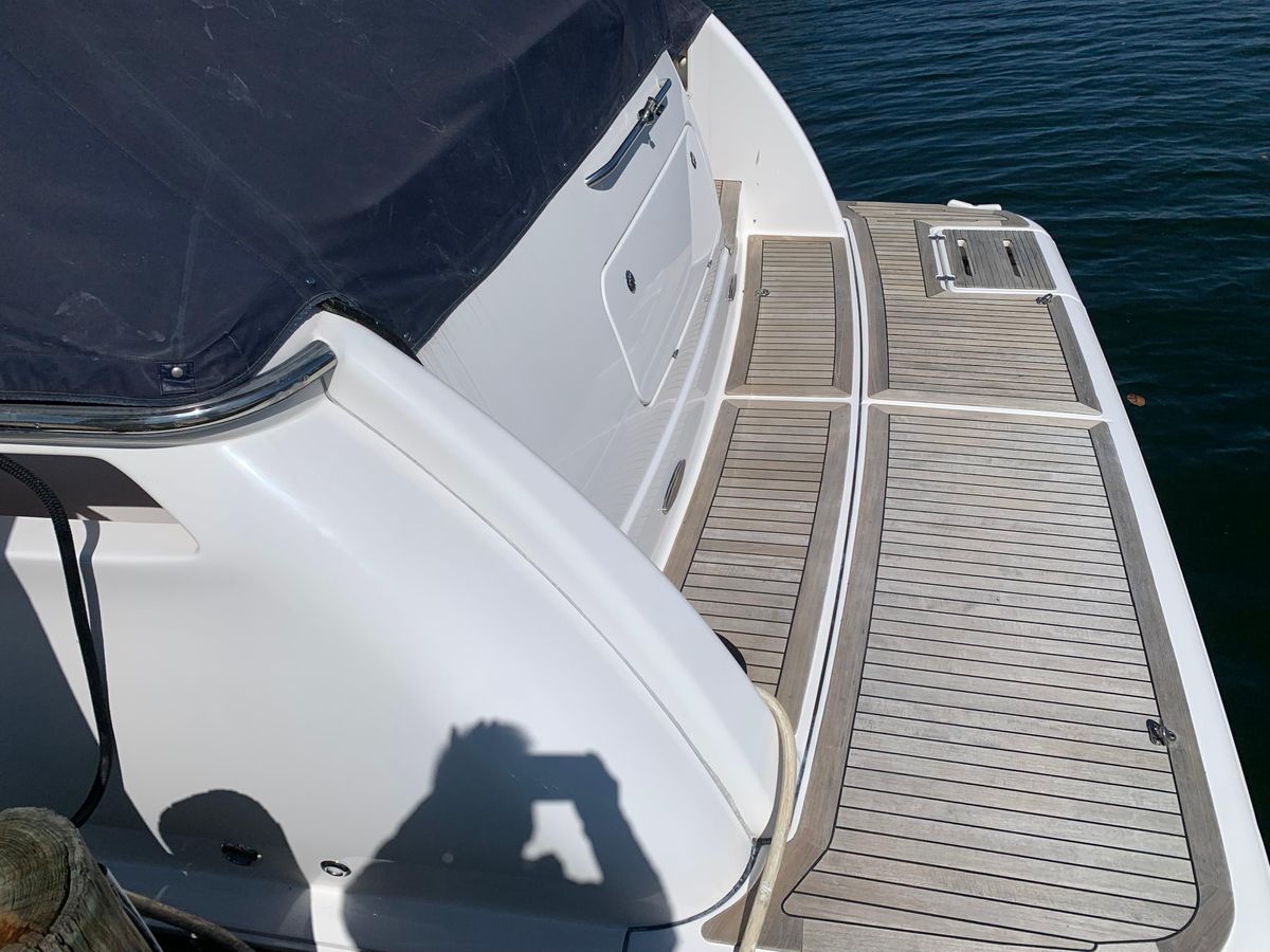 2008 Tiara Yachts 43 