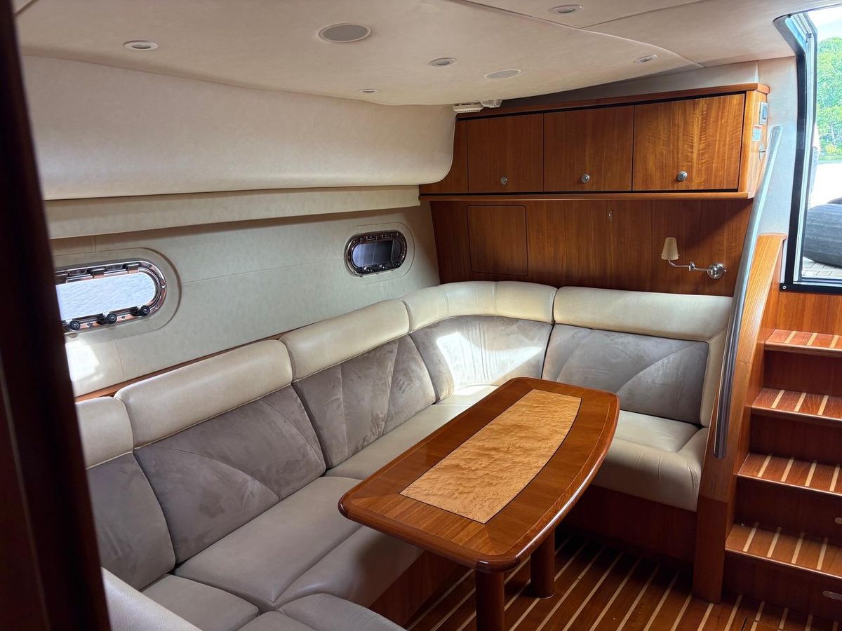 2008 Tiara Yachts 43 