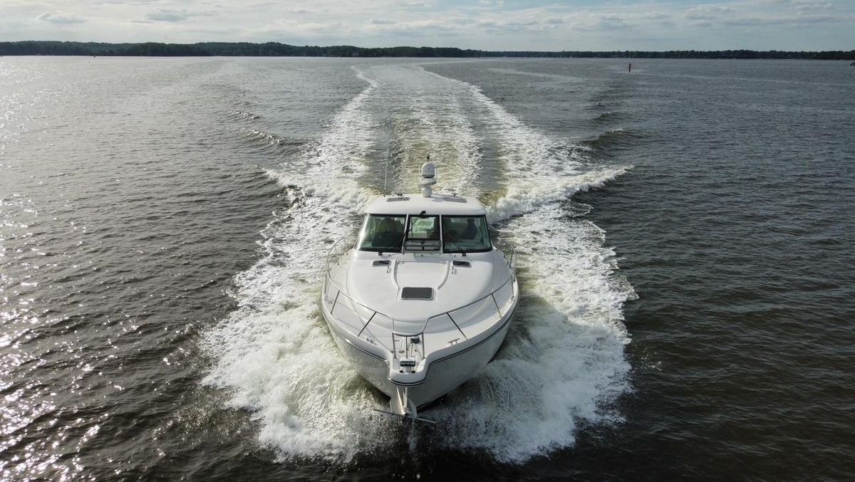 2008 Tiara Yachts 43 