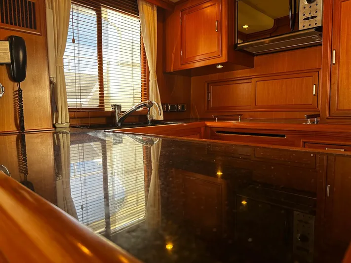 Smaragd Yacht Photos Pics 