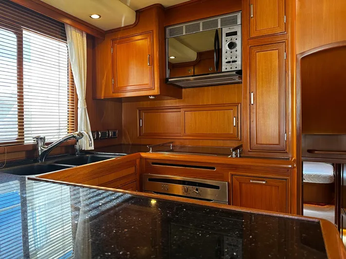 Smaragd Yacht Photos Pics 