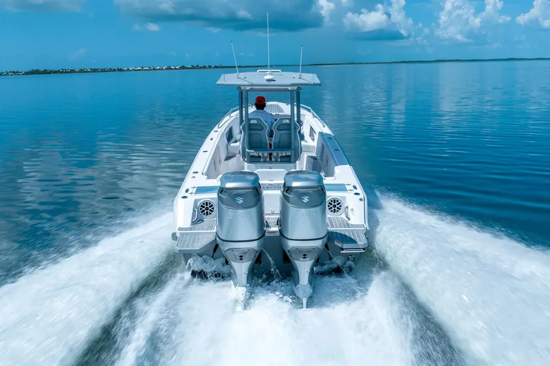  Yacht Photos Pics Dynamic D-305V boat cruising on clear blue water, 2023 model.