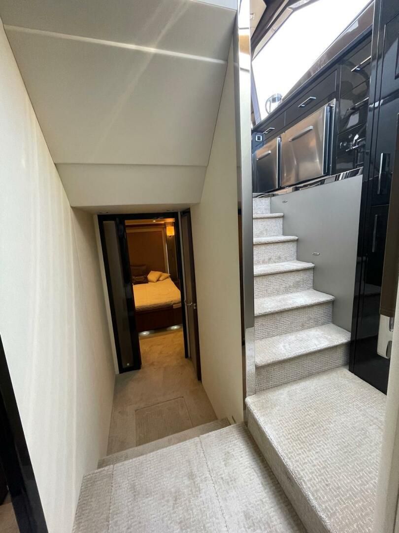2013 Marquis 63 