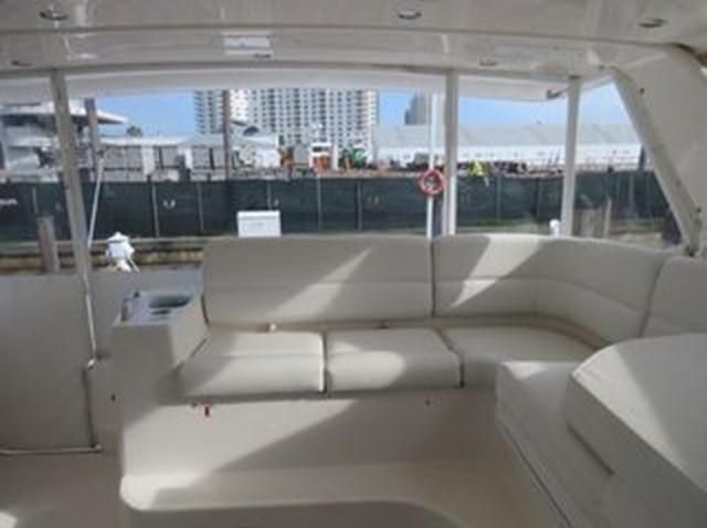 2000 Tiara Yachts 52 