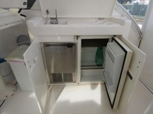 2000 Tiara Yachts 52 