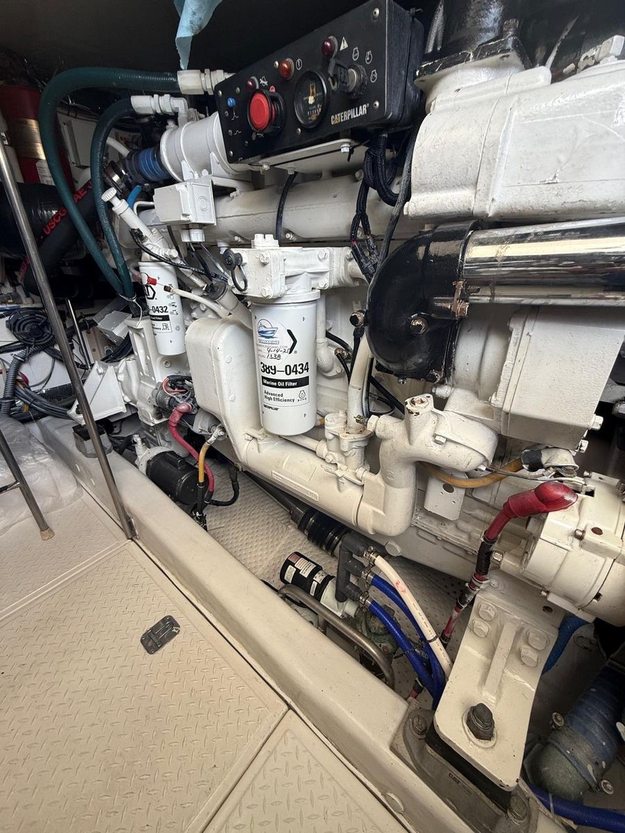 2000 Tiara Yachts 52 