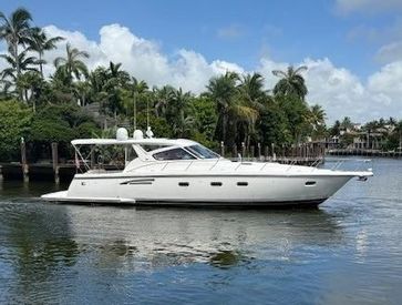 2000 52' Tiara Yachts-5200 Express Fort Lauderdale, FL, US