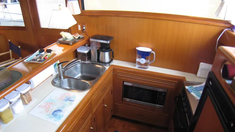 2thfish Yacht Photos Pics 