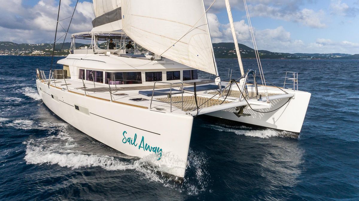 2014 Lagoon 62 