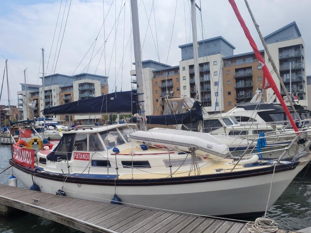 1984 Meridian 31 Motorsailer Motorsailer for sale - YachtWorld