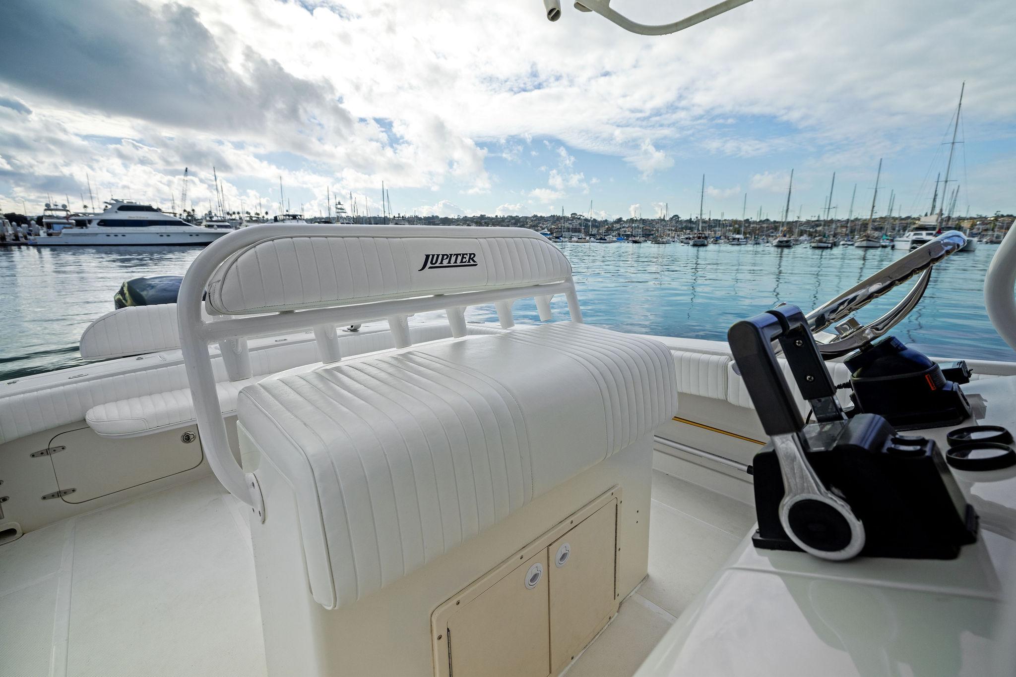2004 Jupiter 31 Cuddy Center Console Cuddy Cabin for sale YachtWorld