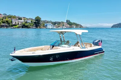 Chris-Craft Calypso 26