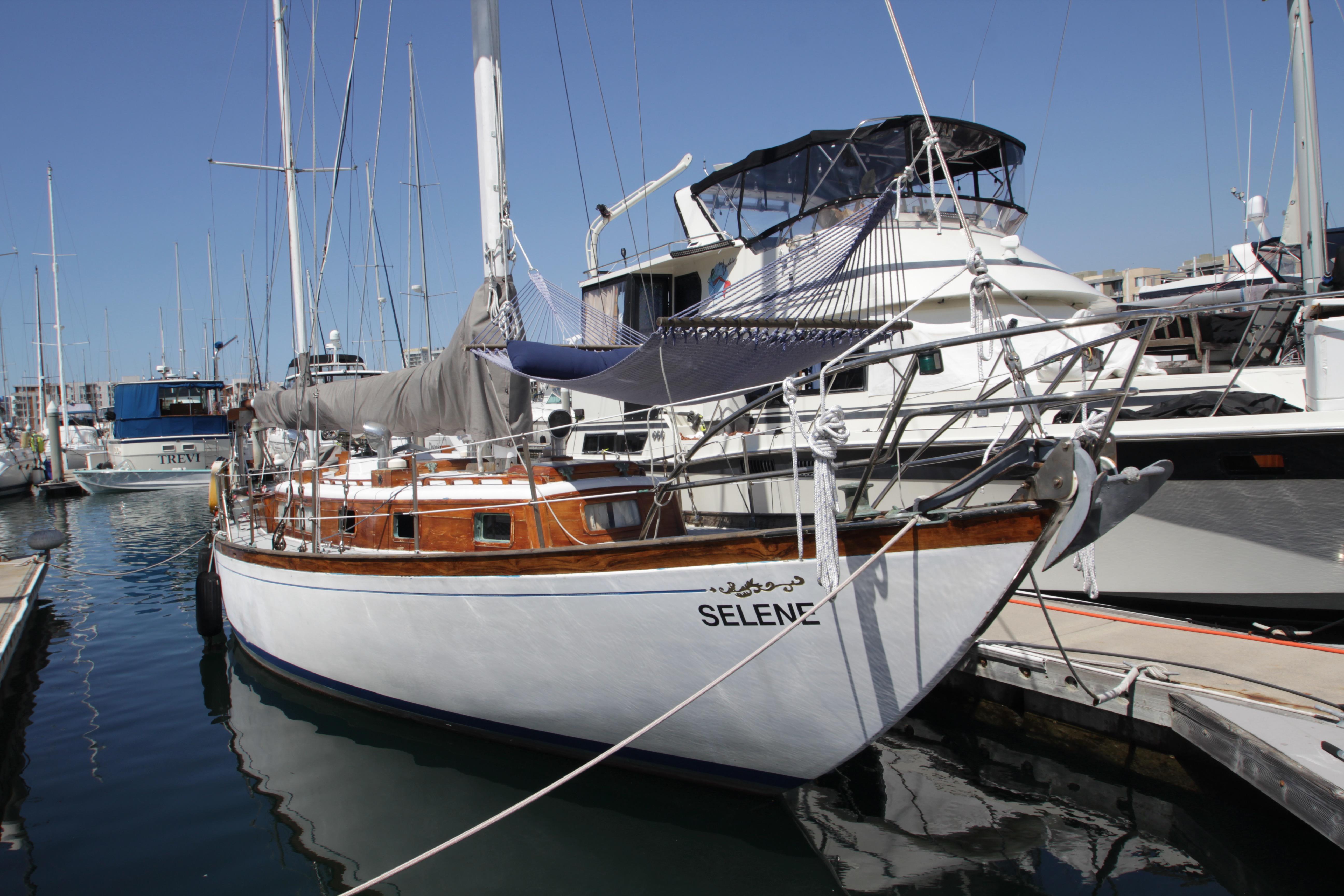 1968 Cheoy Lee Offshore 40 Antique and Classic for sale - YachtWorld