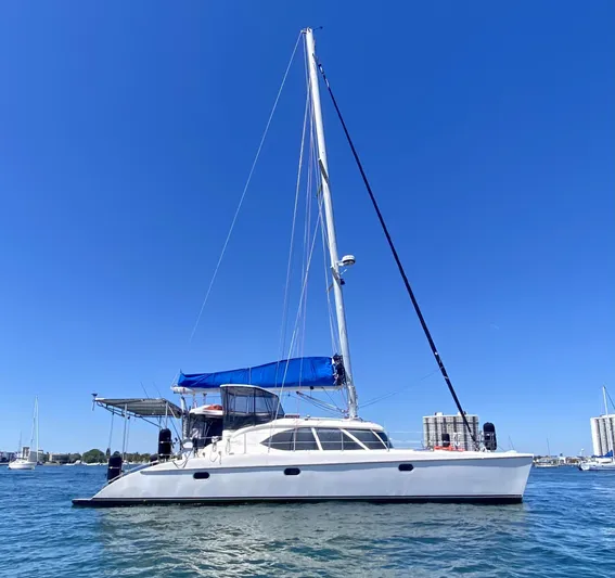 Rattlesnake Yacht Photos Pics 