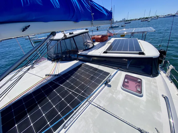 Rattlesnake Yacht Photos Pics 