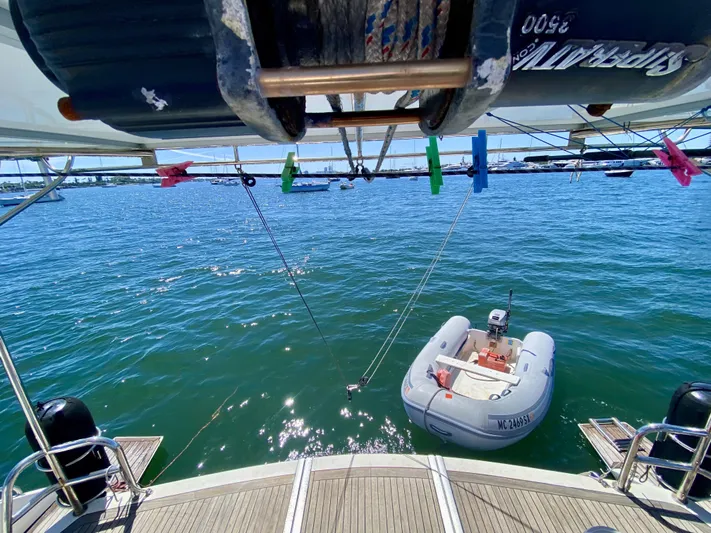 Rattlesnake Yacht Photos Pics 