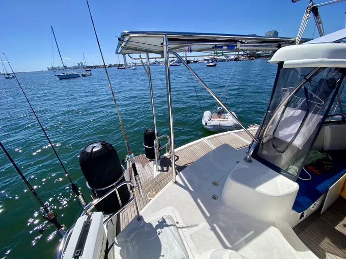 Rattlesnake Yacht Photos Pics 