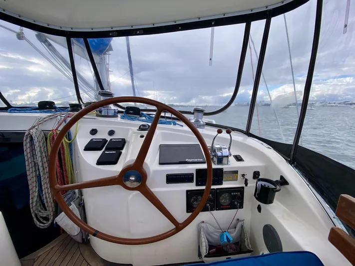 Rattlesnake Yacht Photos Pics 